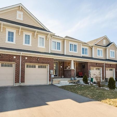 New 3Br Townhouse, Minutes To Niagara Falls And Brock University By Globalstay ثورولد المظهر الخارجي الصورة