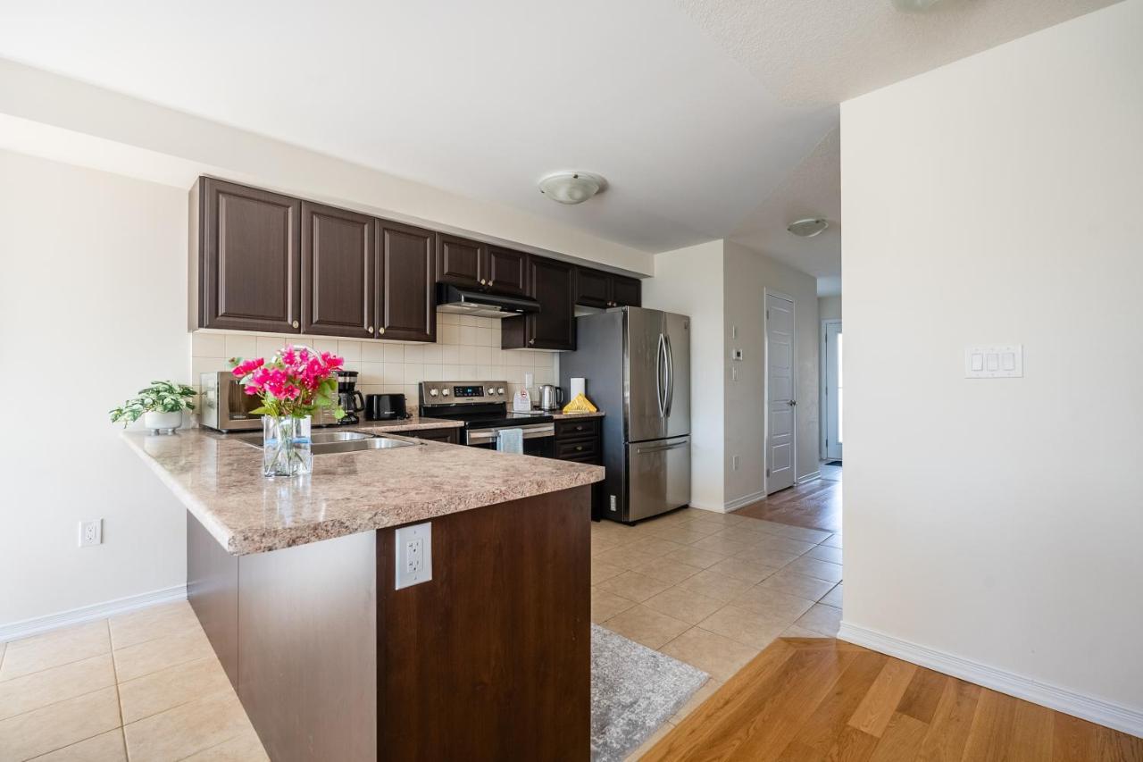 New 3Br Townhouse, Minutes To Niagara Falls And Brock University By Globalstay ثورولد المظهر الخارجي الصورة